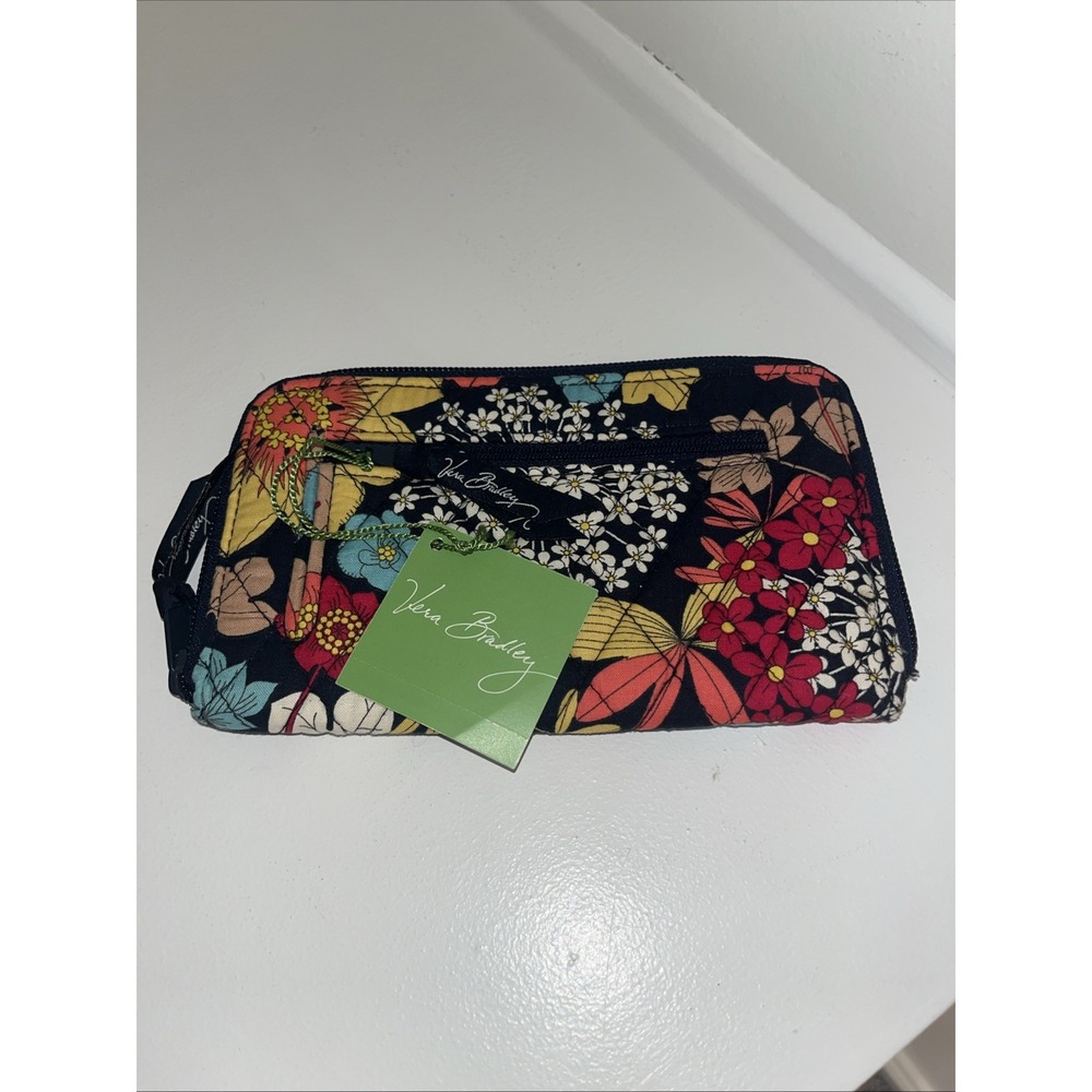 New Vera Bradley‎ Zip Around Wallet, Happy Snails